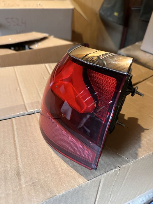 Stop stanga  Mercedes-Benz E-class W214