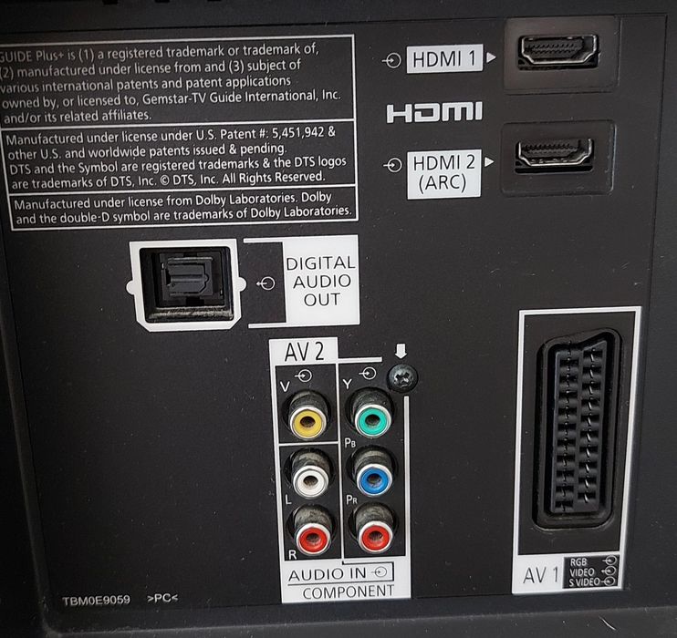 Телевизир PANASONIC 32 инча