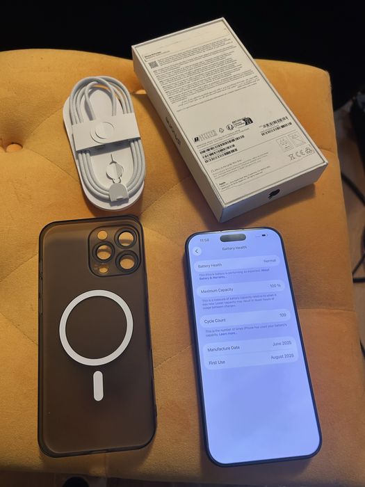 Vând /schimb Iphone 16 pro max cu 100% baterie  17 pro max