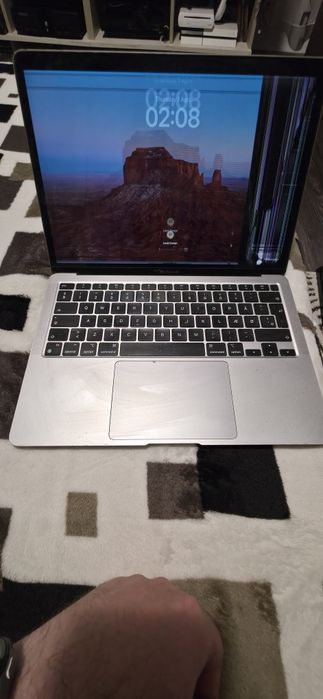 Mackbook air A2337 pentru piese