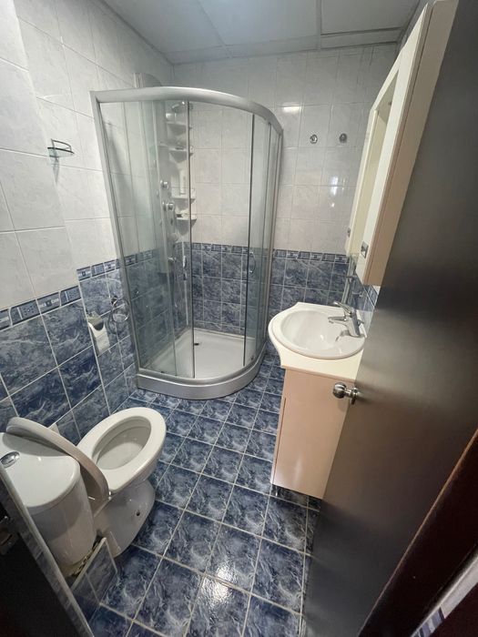 Отдавам обзаведен апартамент под наем в гр.Перник - Център