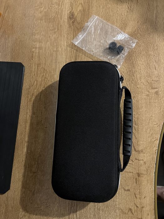 Nintendo Switch OLED Alb + Joc FC25 + Accesorii – Stare Excelentă