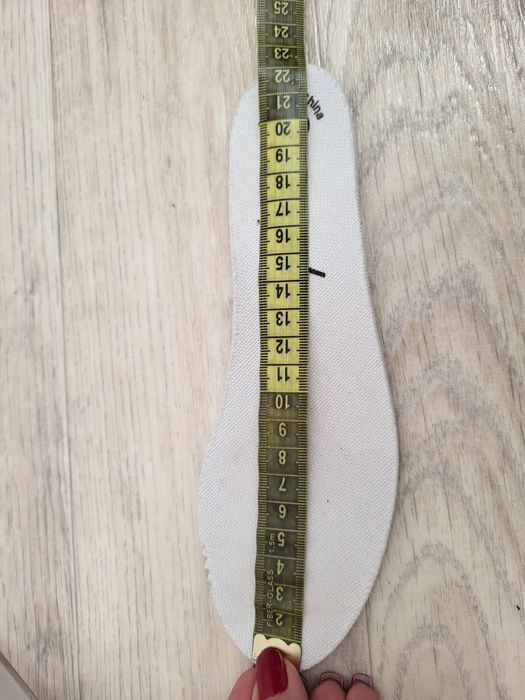 Продаю коньки  бу