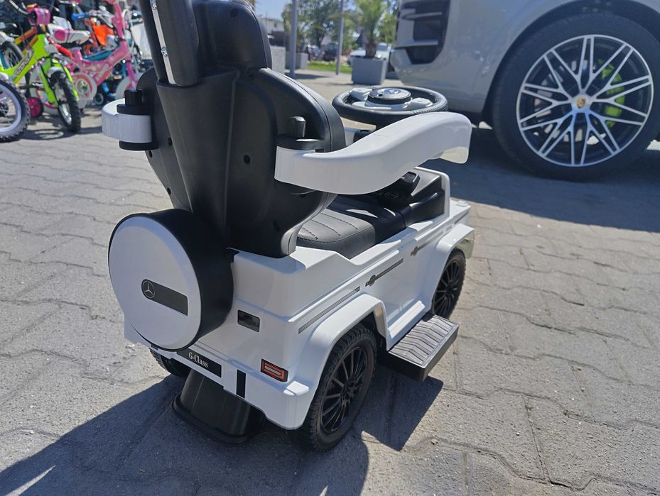 MERCEDES Кола за яздене с дръжка Mercedes-benz G350d бял