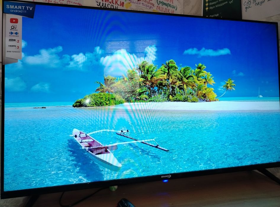 Brando smart 43 talik televizor sotiladi podstavkasi bilan