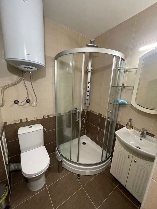 Под наем двустаен апартамент в кв. Възраждане 2, Варна