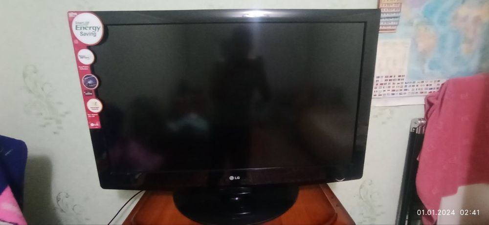 Lg televizor 42 dyum