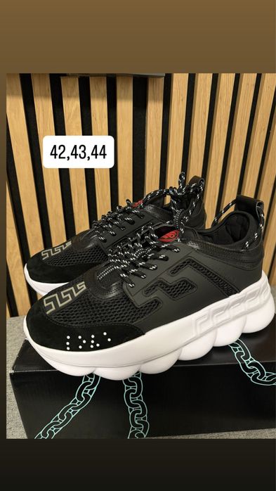 Versace Chain Reaction
