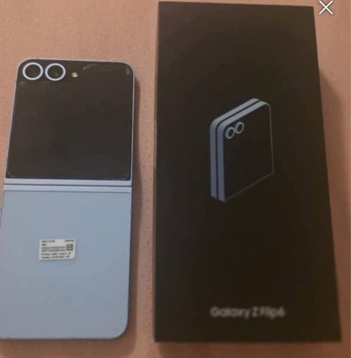 Samsung galaxy Flip 6