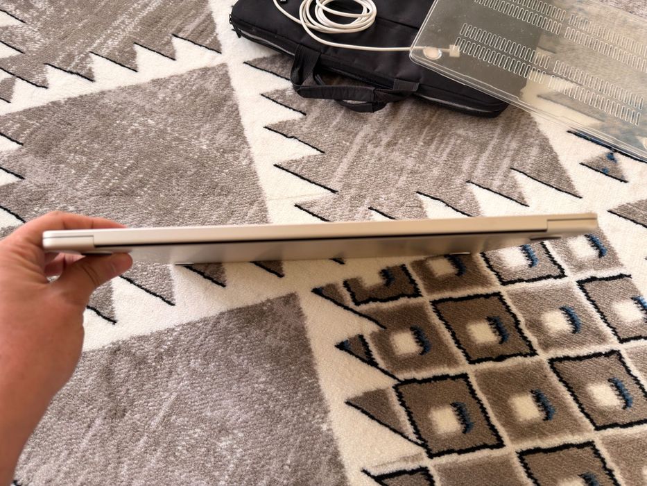 MacBook Air 15 M2 8/256