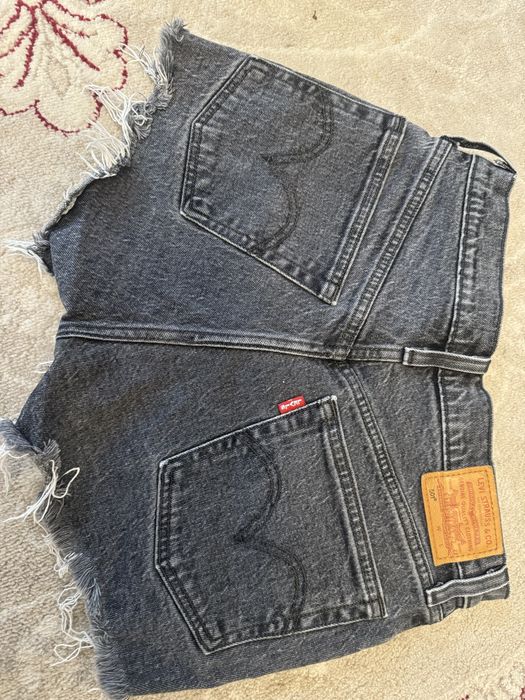Къси панталонки Levis