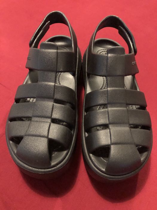 Sandale Crocs negre noi marimea 37