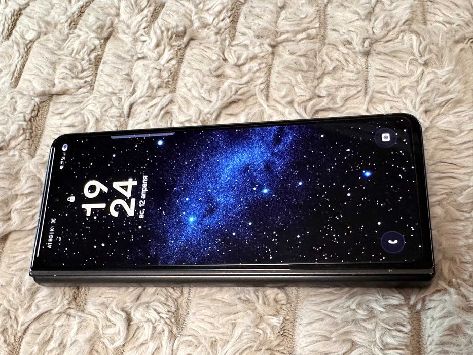 Samsung Z fold 5 512 gb