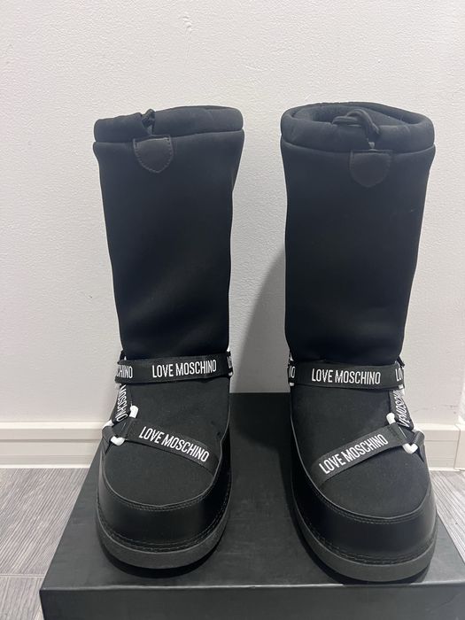 Дамски боти и ботуши