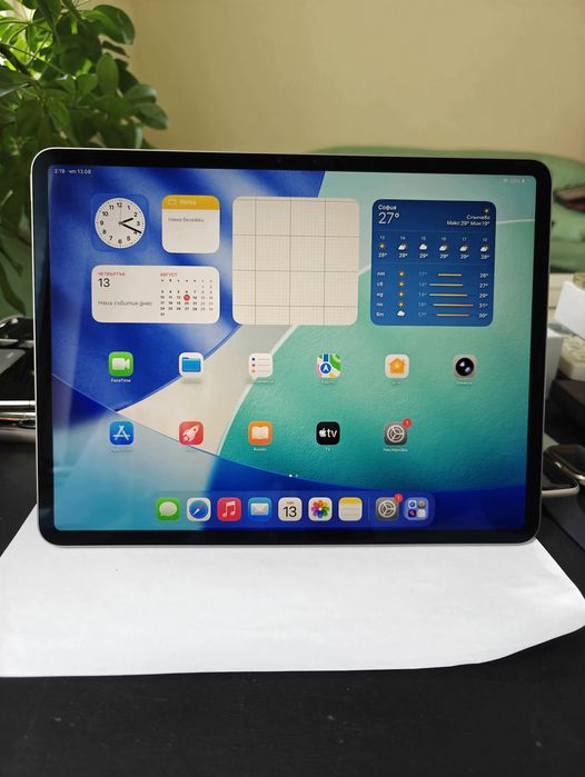 iPad Air 13 /M3 /100 % battery health/18 цикъла/В гаранция