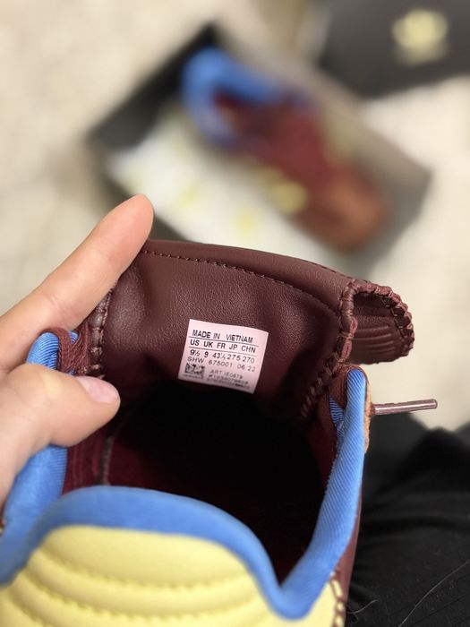 Продам новые кроссовки