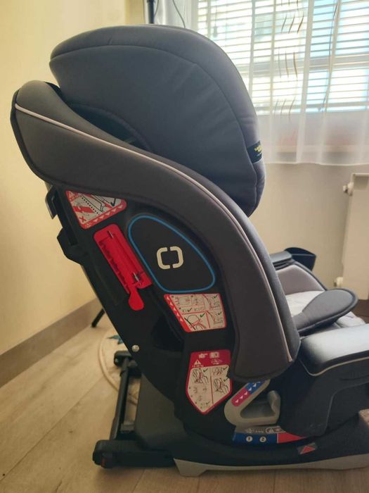 Столче за кола - Graco Slimfit Lx IsoCatch