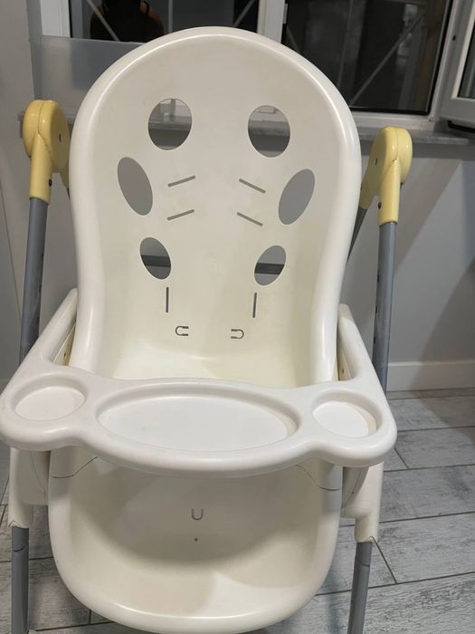 Продам стульчик для кормления