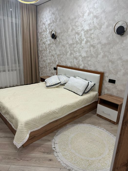 Продам спальний гарнитур