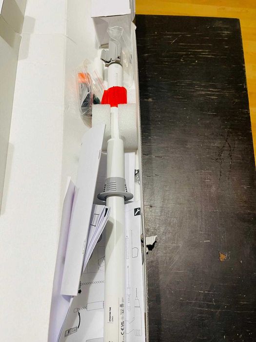 Kit de upgrade Eve MotionBlinds (Matter) pentru jaluzele rulou