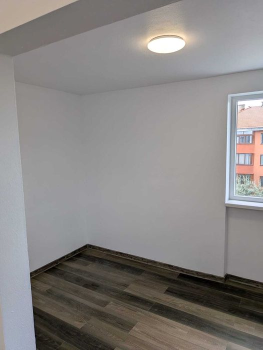 Vand Apartament 2 camere