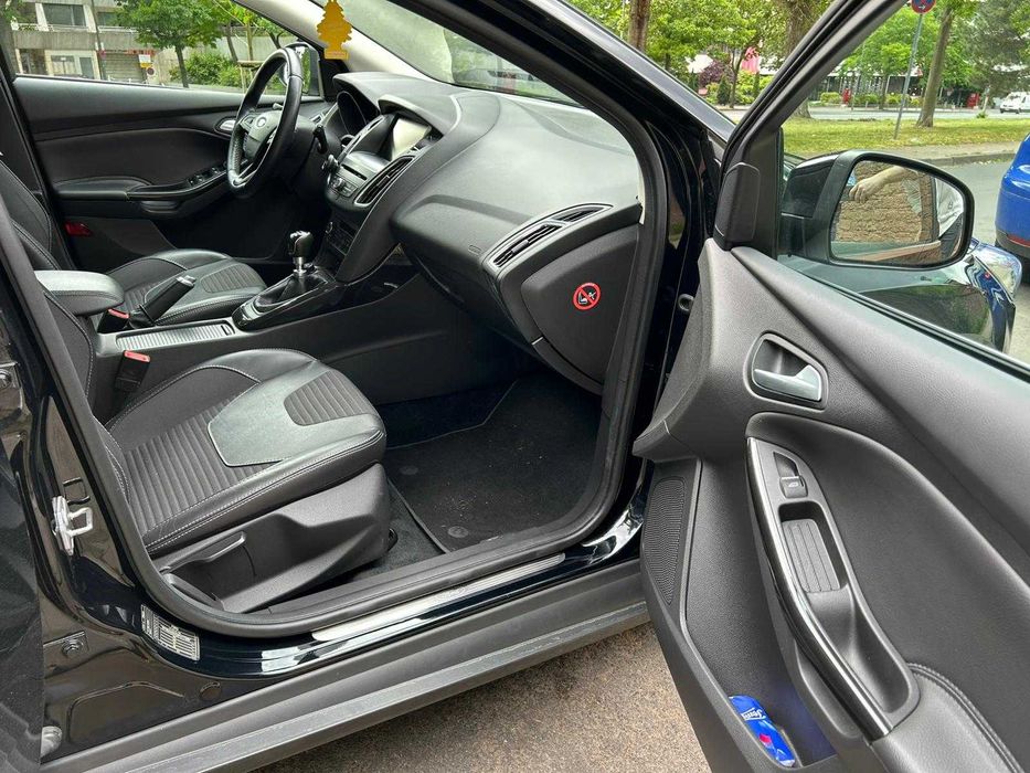Vand Ford Focus Titanium 1.5 diesel - 120 Hp 156 000 Km