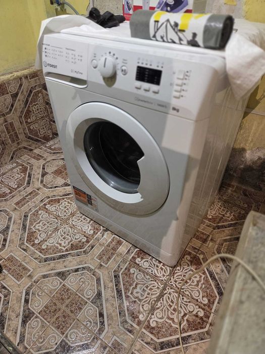 indesit пералня нова