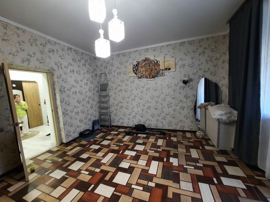 3к квартира, Бажова 57
