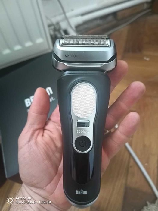 Aparat electric de bărbierit Braun Seria 9 Pro+