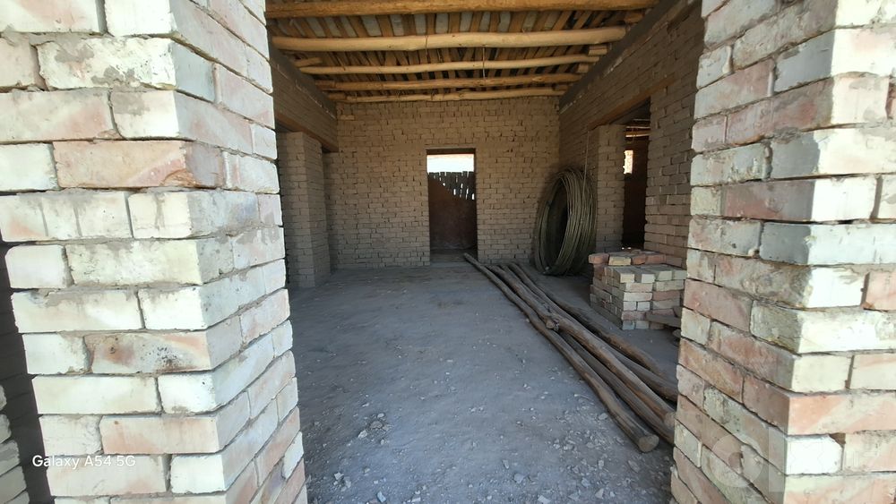 Уй сотилади 6 сотих