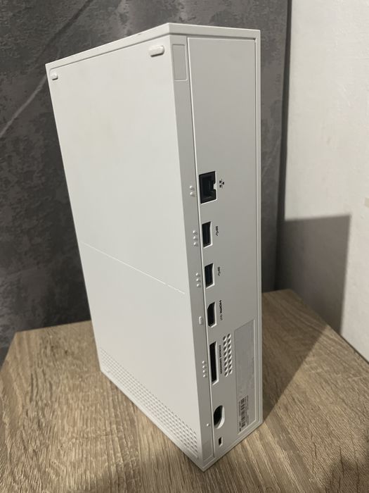 Xbox series S cu manetă
