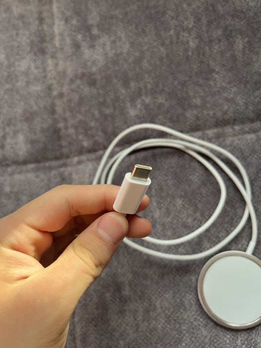 Продам Air pods 2pro и magsafe