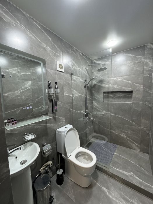 LUKS Gostinitsa BEZ ZAKS! Resepshn 24/7