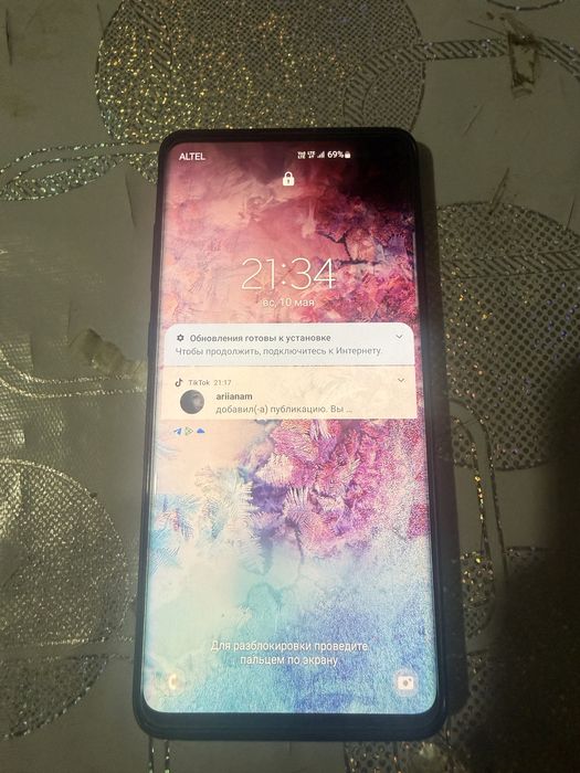 Самсунг Галакси S10+