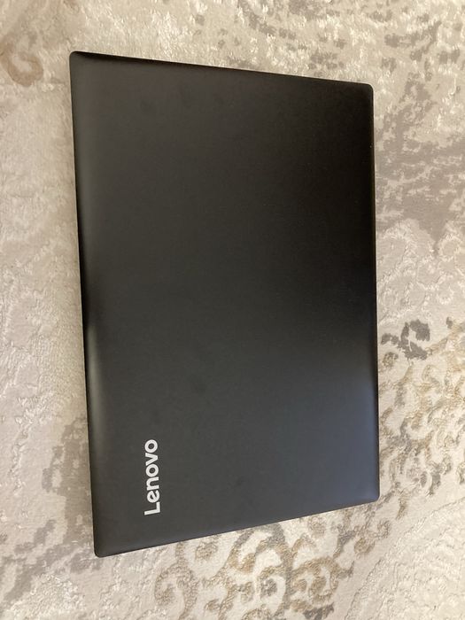 Продаю ноутбук lenovo