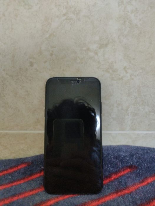 Айфон Хр продается