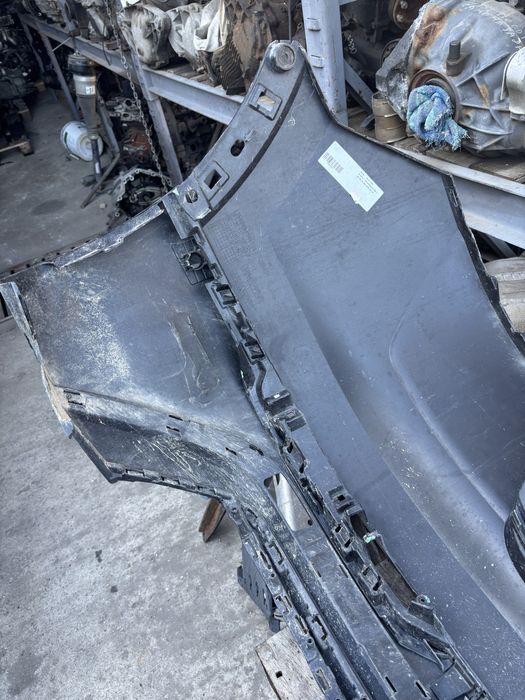 задна брона за Audi q8/sq8 4M8807511