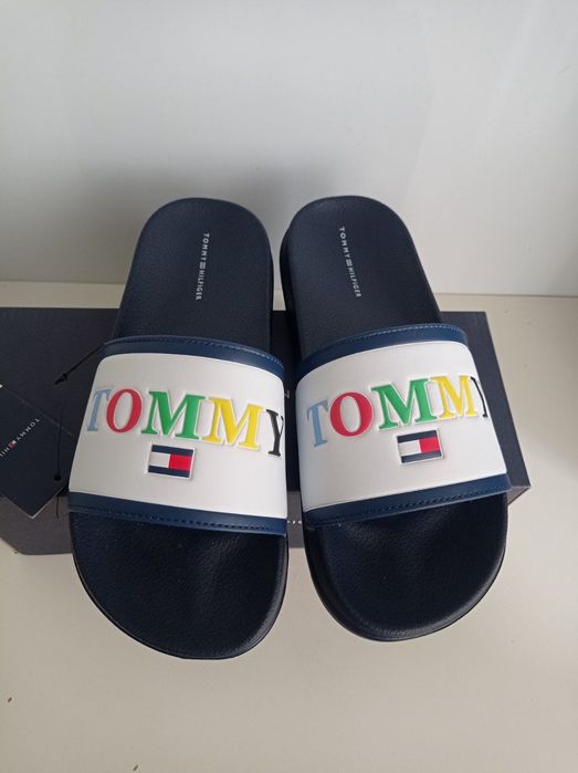Чехли Tommy Hilfiger