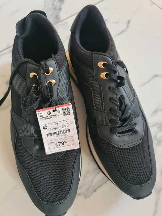Мъжки маратонки и сникърси ZARA