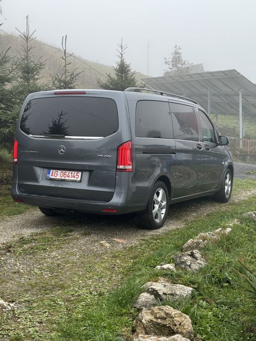 Inchiriez / Inchiriaza / De inchiriat Mercedes Vito 8+1 Rent 6+1 Van