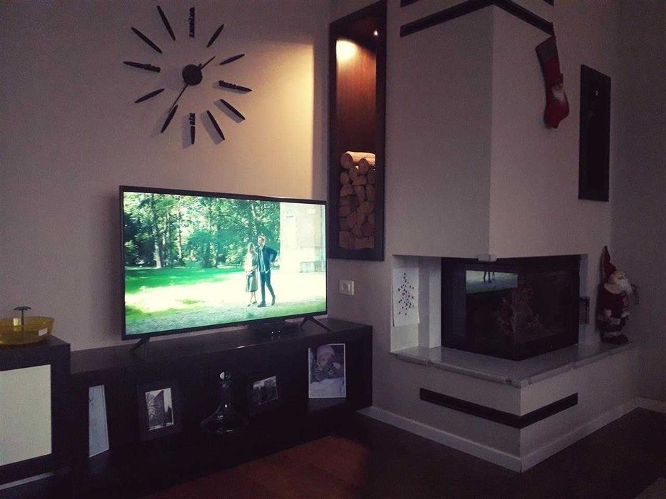 Дава се под наем Двустаен апартамент в Бургас, Меден рудник - зона А - 56 кв.м за 153 € - Снимка #2