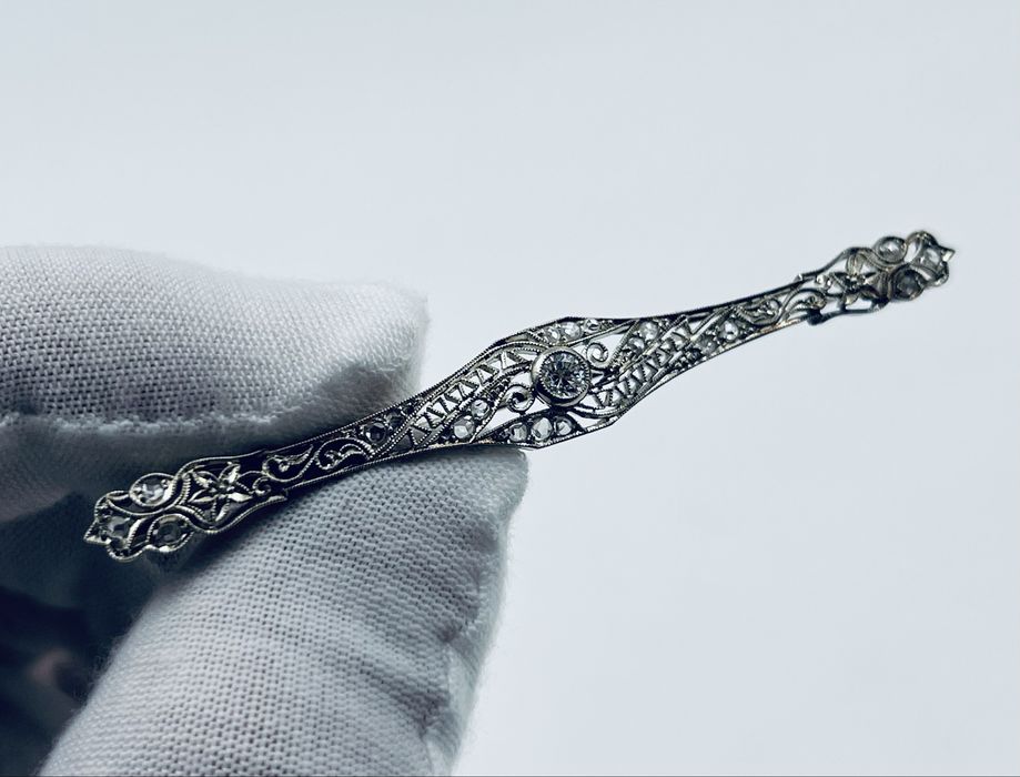 Златна винтидж брожка 18к злато с диаманти