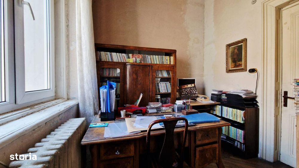 Eleganta interbelica pe Strada Mircea Vulcanescu – 5 camere in vila+