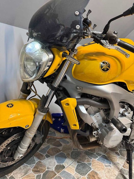 Yamaha FZ6-N FAZER 2005