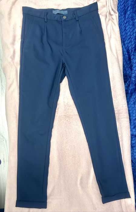 Pantaloni barbati office/casual albastri Zara