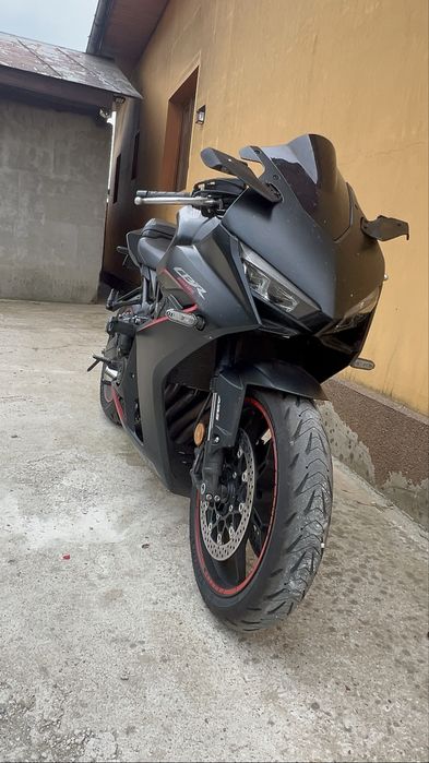 Honda cbr 650r 2025 e clutch garantie 2029