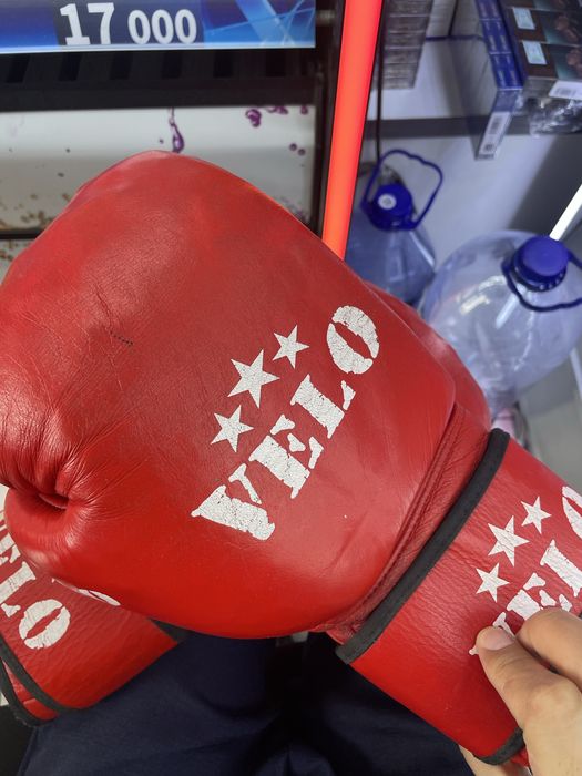 Vrlo boks perchatka orginali