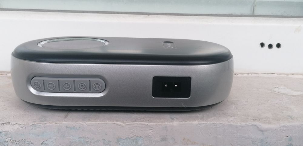 Преносима помпа за гуми