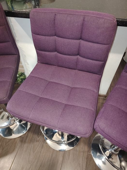 Vând 4  scaune bucătărie