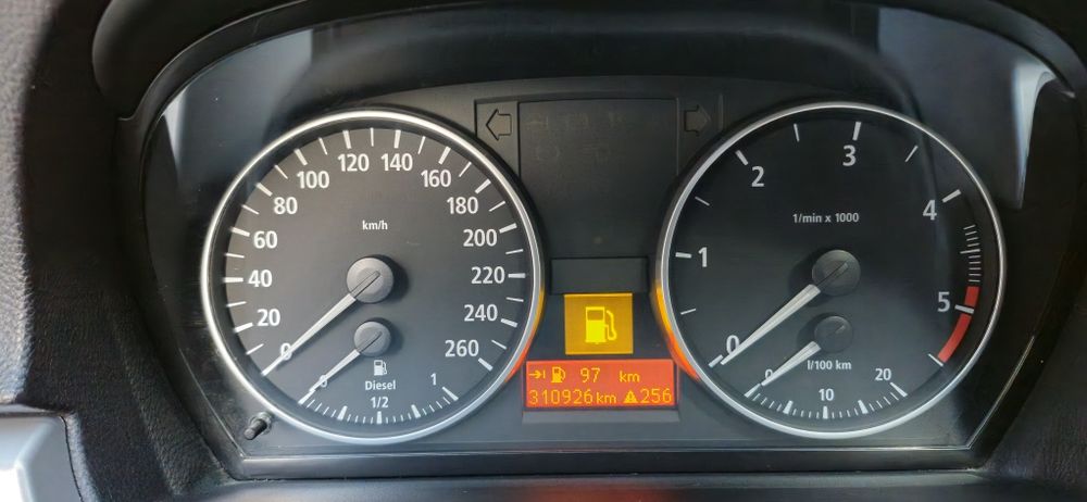 Vand BMW 318d,diesel